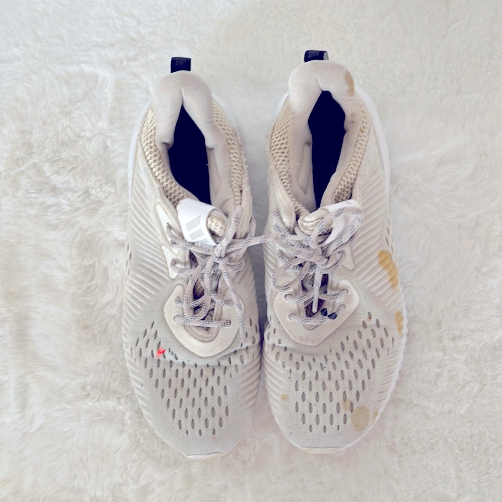 Adidas Alpha Bounce Running Shoes | size 8 | white